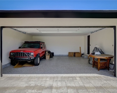 10920 Garden Grove - Photo Thumbnail 29