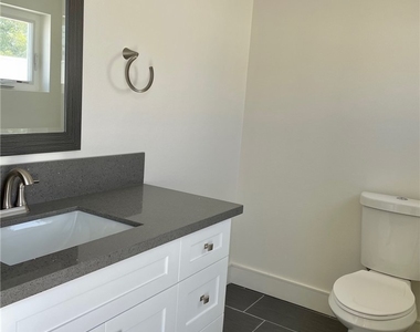 118 S Ave 63 - Photo Thumbnail 11