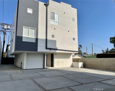 118 S Ave 63 - Photo Thumbnail 19