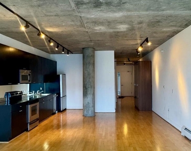 311 Oak St - Photo Thumbnail 1