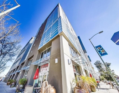 311 Oak St - Photo Thumbnail 25