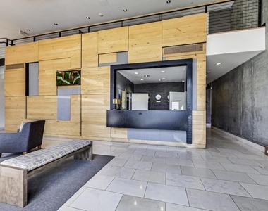 311 Oak St - Photo Thumbnail 14