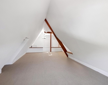 111 Windsor - Photo Thumbnail 34