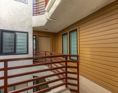 400 N Louise Street - Photo Thumbnail 3