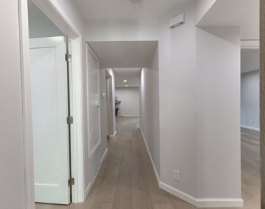 400 N Louise Street - Photo Thumbnail 5