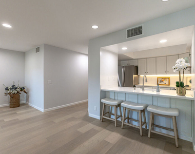 400 N Louise Street - Photo Thumbnail 11