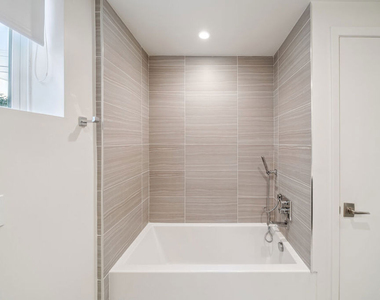 1226 S Bedford Street - Photo Thumbnail 25
