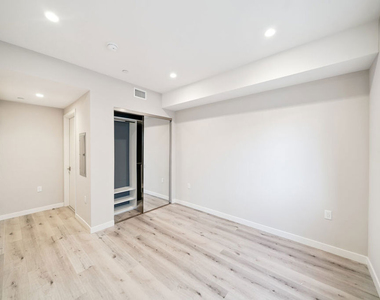 1226 S Bedford Street - Photo Thumbnail 12