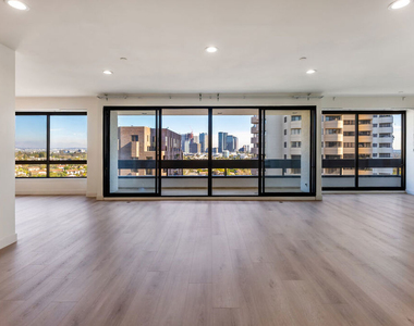 10551 Wilshire Boulevard - Photo Thumbnail 13