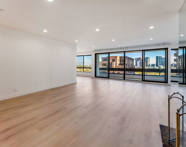 10551 Wilshire Boulevard - Photo Thumbnail 14