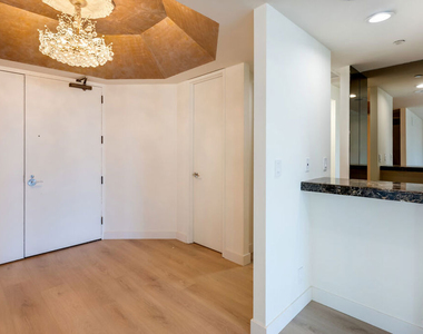 10551 Wilshire Boulevard - Photo Thumbnail 16