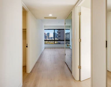 10551 Wilshire Boulevard - Photo Thumbnail 30