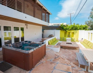 27112 Malibu Cove Colony Drive - Photo Thumbnail 17