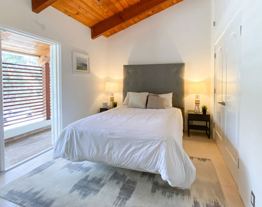 27112 Malibu Cove Colony Drive - Photo Thumbnail 33