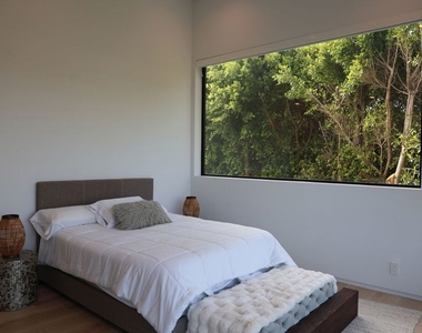 6656 Dume Drive - Photo Thumbnail 1