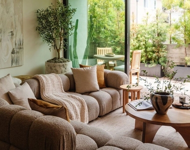 3214 Highland Avenue - Photo Thumbnail 3
