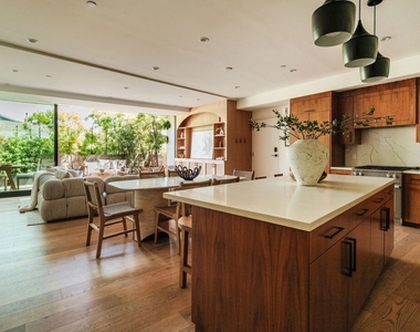 3214 Highland Avenue - Photo Thumbnail 5