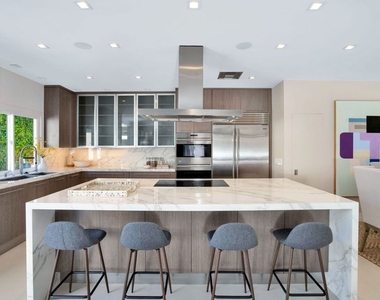 314 Palisades Avenue - Photo Thumbnail 18