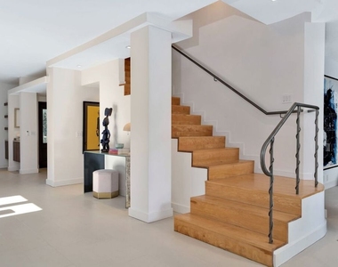 314 Palisades Avenue - Photo Thumbnail 29