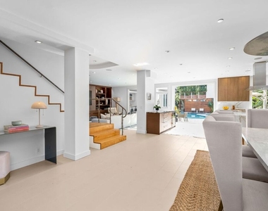314 Palisades Avenue - Photo Thumbnail 9