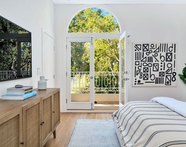 314 Palisades Avenue - Photo Thumbnail 31