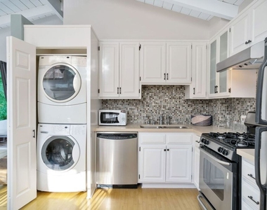 314 Palisades Avenue - Photo Thumbnail 62