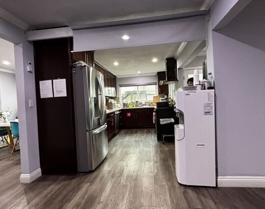 741 Crenshaw Boulevard - Photo Thumbnail 2