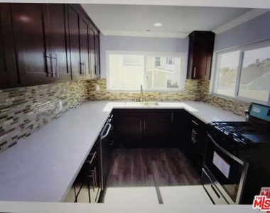 741 Crenshaw Boulevard - Photo Thumbnail 3