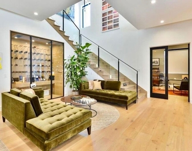 13020 Greenleaf Street - Photo Thumbnail 3