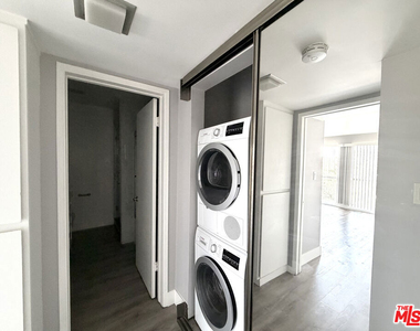 711 Orange Grove Avenue - Photo Thumbnail 8