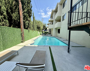 711 Orange Grove Avenue - Photo Thumbnail 15