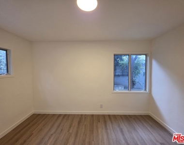 1280 West Boulevard - Photo Thumbnail 2