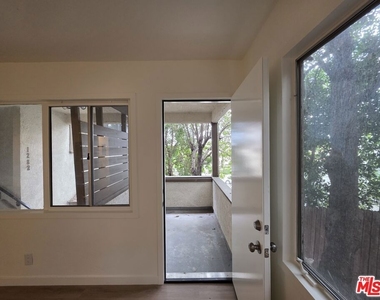 1280 West Boulevard - Photo Thumbnail 5