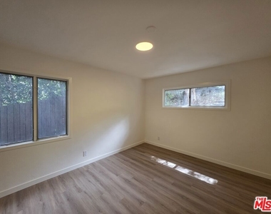 1280 West Boulevard - Photo Thumbnail 49