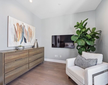 1400 N Fuller Avenue - Photo Thumbnail 27