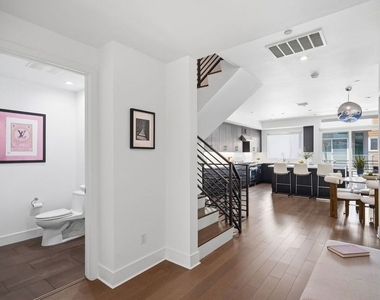 1400 N Fuller Avenue - Photo Thumbnail 18