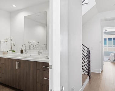 1400 N Fuller Avenue - Photo Thumbnail 40