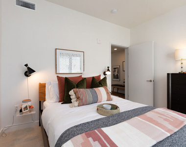 839 Fedora Street - Photo Thumbnail 28