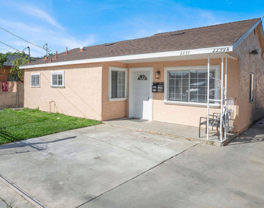 2239 W Lincoln Street - Photo Thumbnail 1