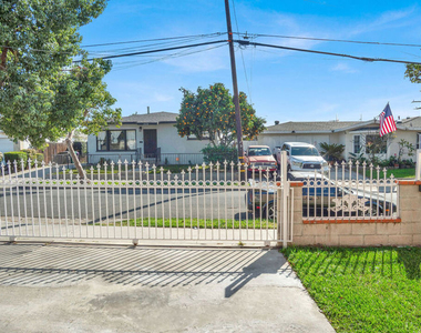2239 W Lincoln Street - Photo Thumbnail 3