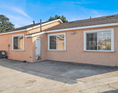 2239 W Lincoln Street - Photo Thumbnail 22
