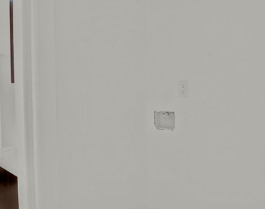 2239 W Lincoln Street - Photo Thumbnail 15