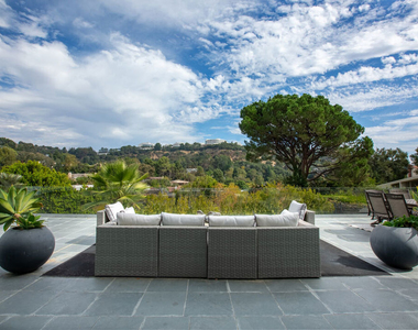 12148 Travis Street - Photo Thumbnail 17