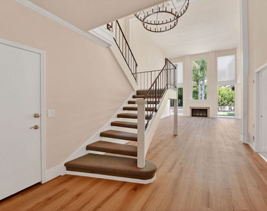 1288 Calle De Sevilla - Photo Thumbnail 2