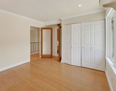 1288 Calle De Sevilla - Photo Thumbnail 16