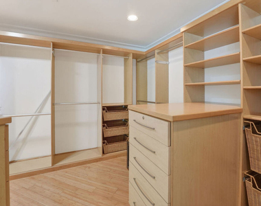 1288 Calle De Sevilla - Photo Thumbnail 24