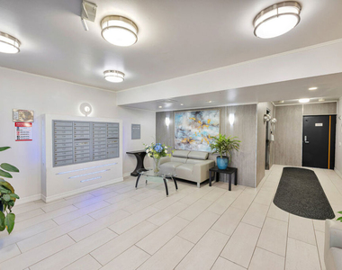 1727 S Bentley Avenue - Photo Thumbnail 25