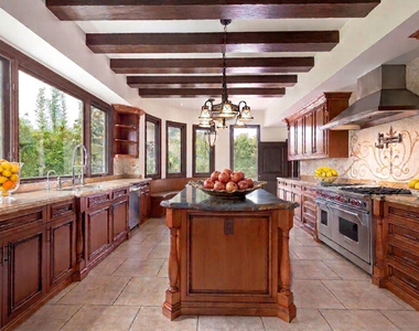 209 S Anita Avenue - Photo Thumbnail 3