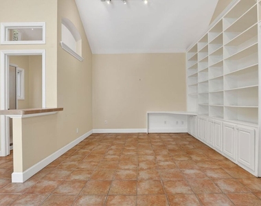 10341 Keswick Avenue - Photo Thumbnail 36