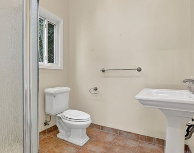 10341 Keswick Avenue - Photo Thumbnail 34